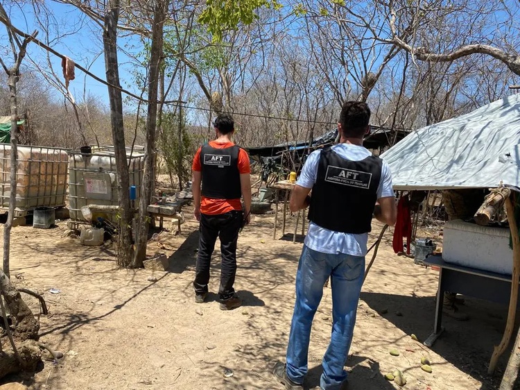 Justiça condena dono de pedreira que manteve trabalhadores em situação análoga à escravidão no Piauí.