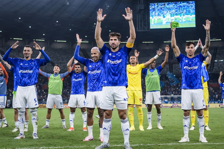 Cruzeiro venceu o Juventude por 2 a 0, no Mineirão, pela 19ª rodada do Brasileirão Betano