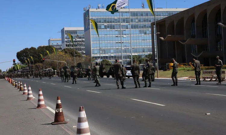 Esplanada fecha nesta sexta à noite para desfile do 7 de setembro